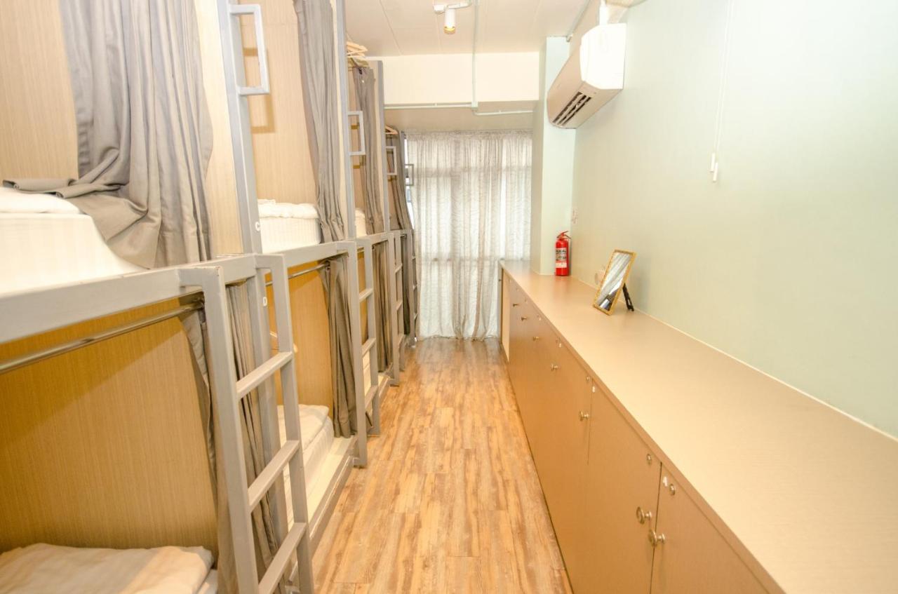 Bed 8-Bed Mixed Dormitory Room